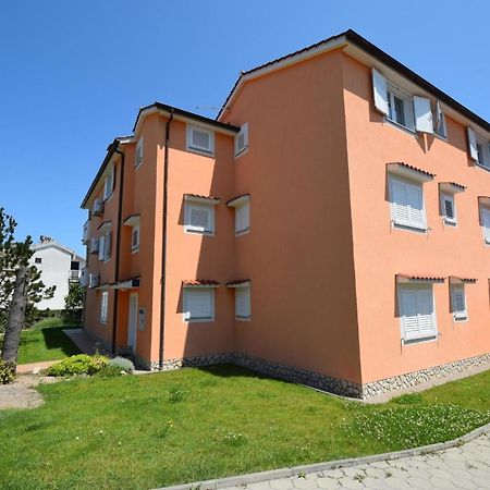 Apartments Gabrijel Malinska Eksteriør bilde
